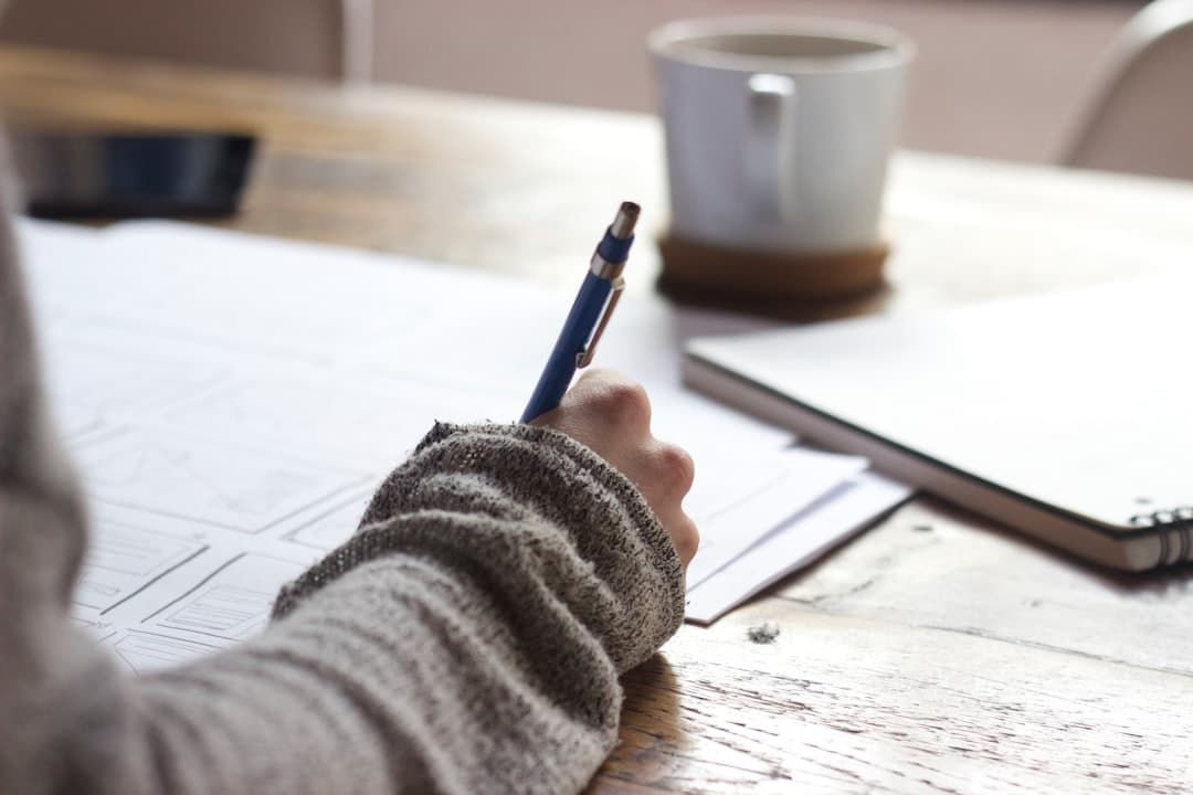 How to Write Product Descriptions That Rank on Google and Convert Shoppers