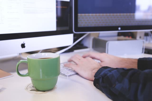 5 Ways to Create Brand Loyalty Organically for Your eCommerce Business