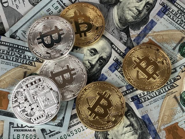 Understanding CryptoCurrencies for ECommerce Stores