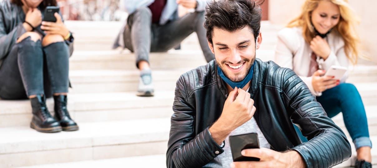What is M Commerce? Is it Different from eCommerce?